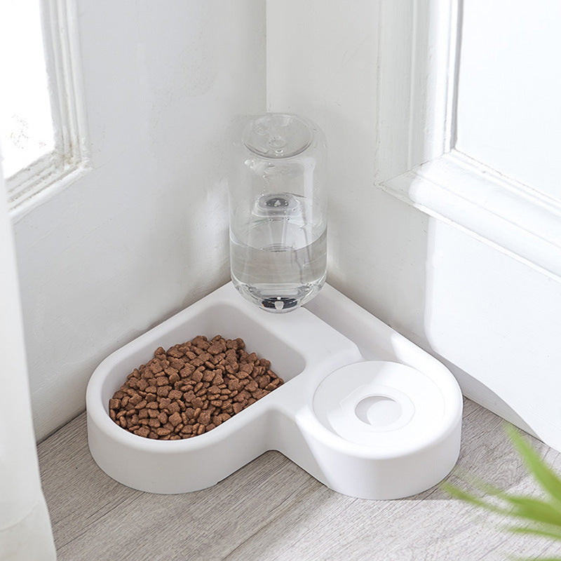Dispensador y comedero automático de agua para mascotas con forma de corazón